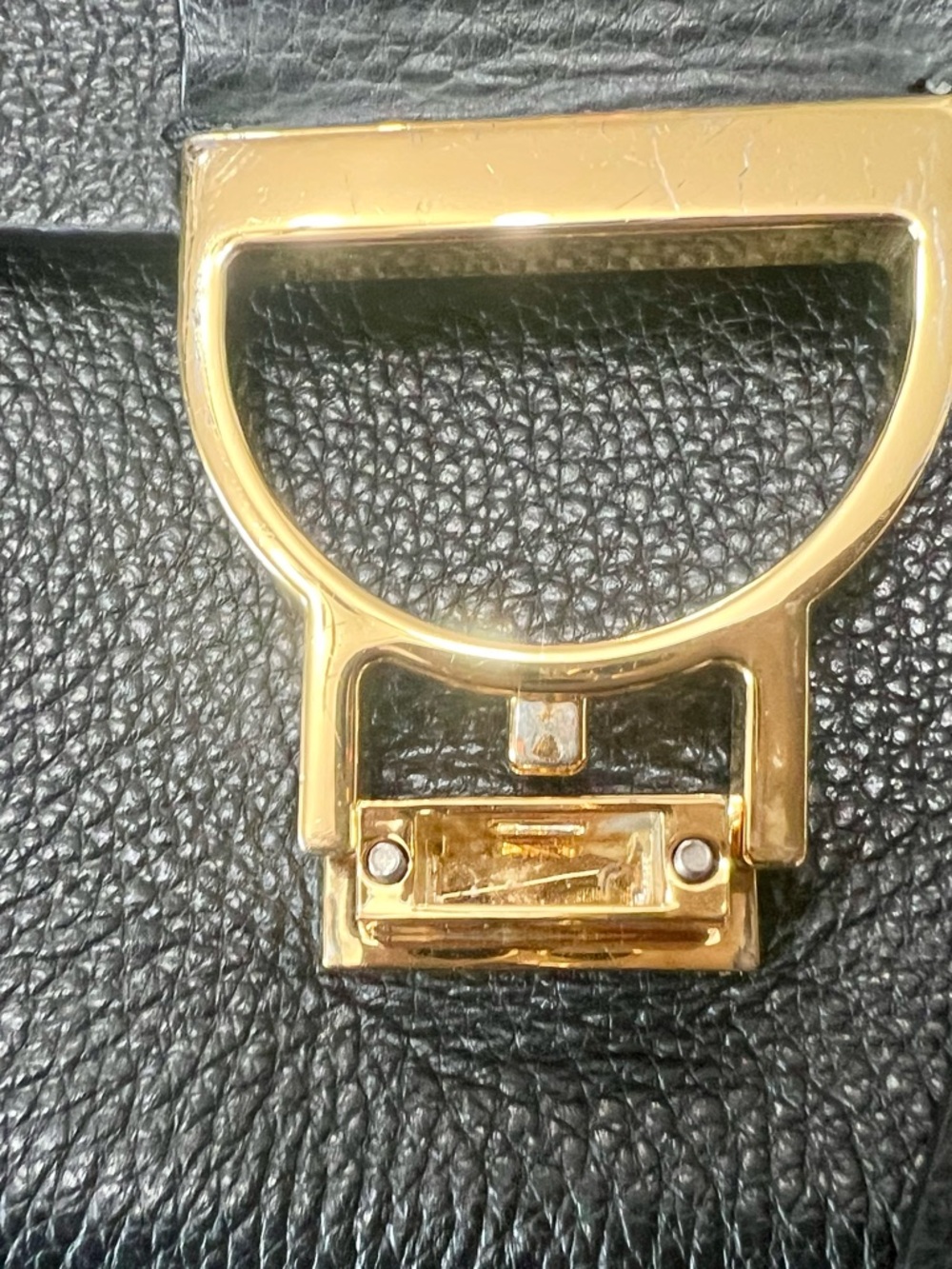 Coccinelle Black Pebbled Leather Clutch with Gold D-Ring Lock -broken latch - Picture 2 of 11